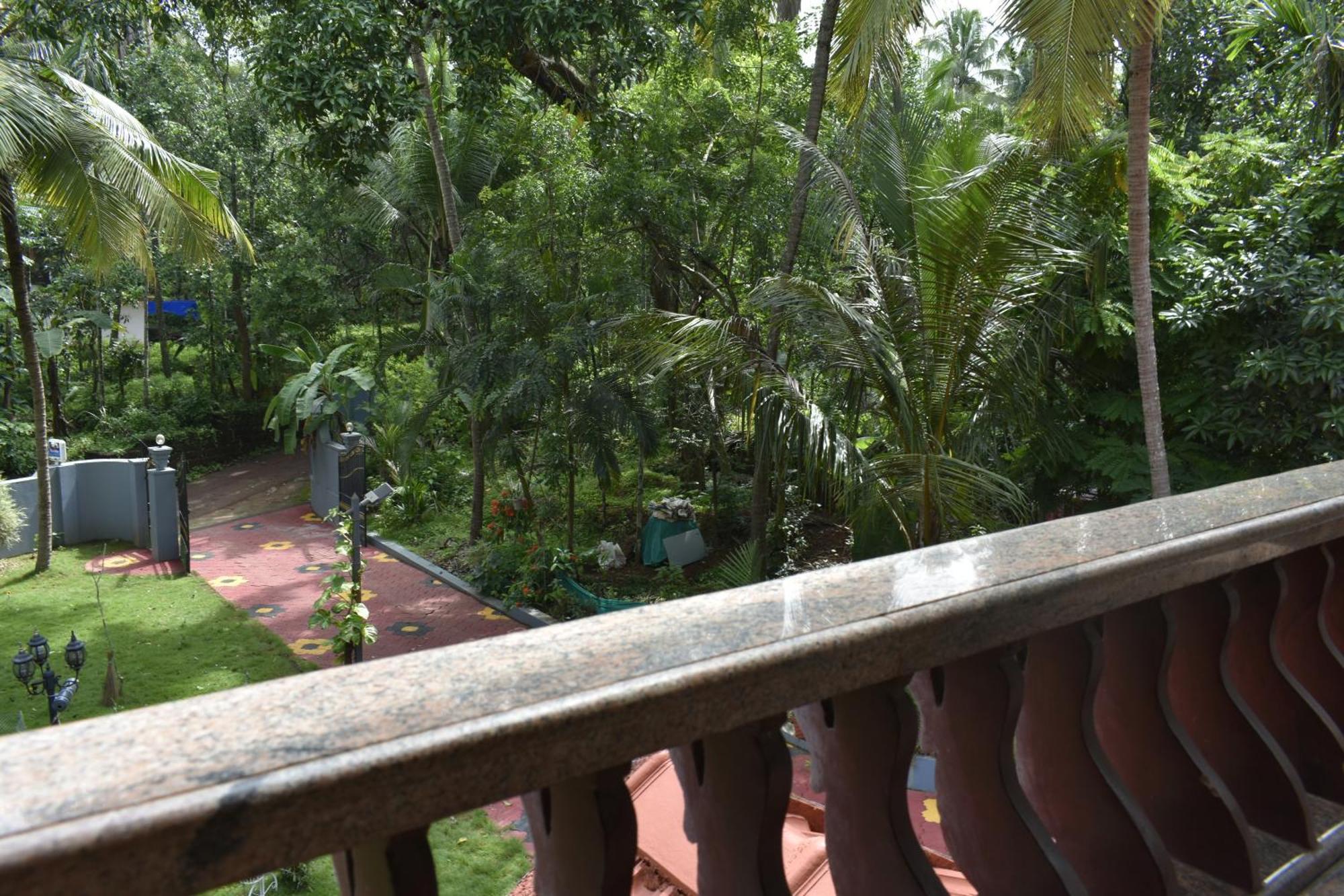 Ben'S Villa Kannur ! Luaran gambar